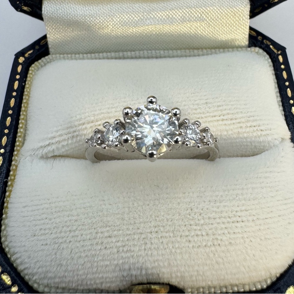 Genuine Moissanite Ring 5 Stones Silver Tone Size 7